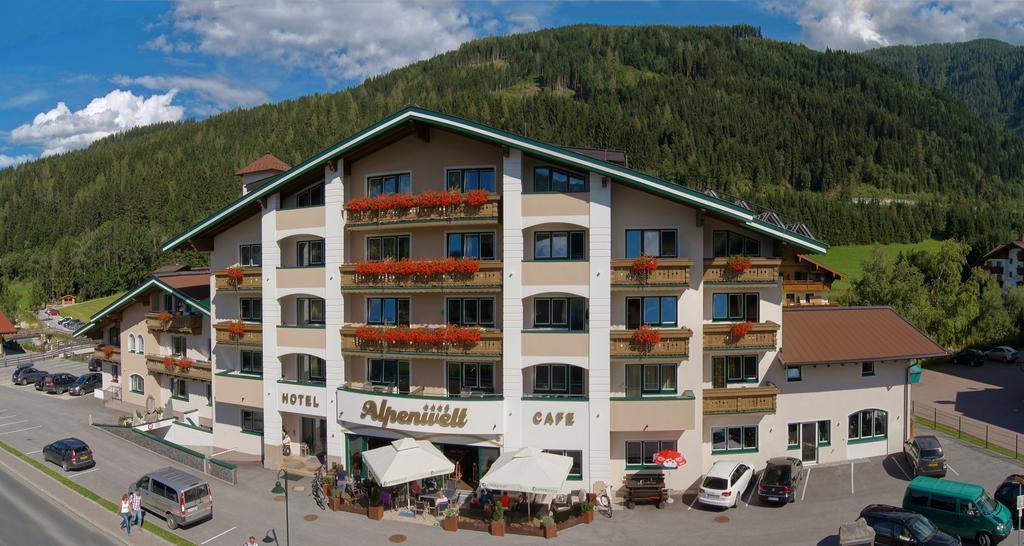 Hotel Alpenwelt Superior Flachau Ngoại thất bức ảnh